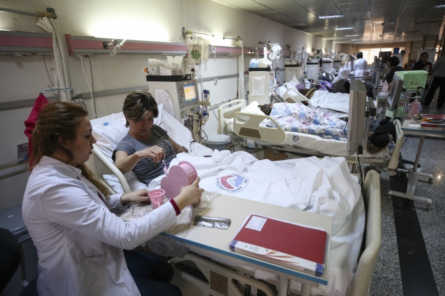 Diyaliz hastaları, sanatın gücüyle sıkıntıları aşıyor